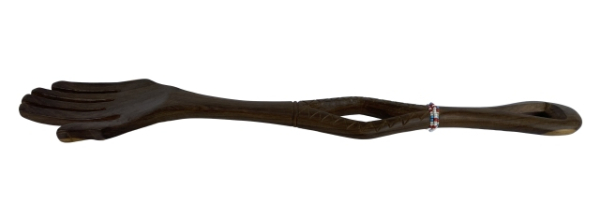 Kratzhändchen aus Olivenholz